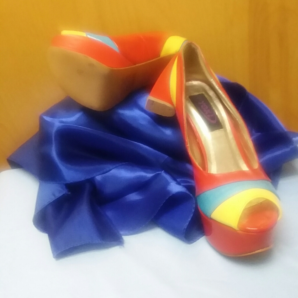 Heels In Great Condition! Make An Offer Today! - Picture 5 of 5